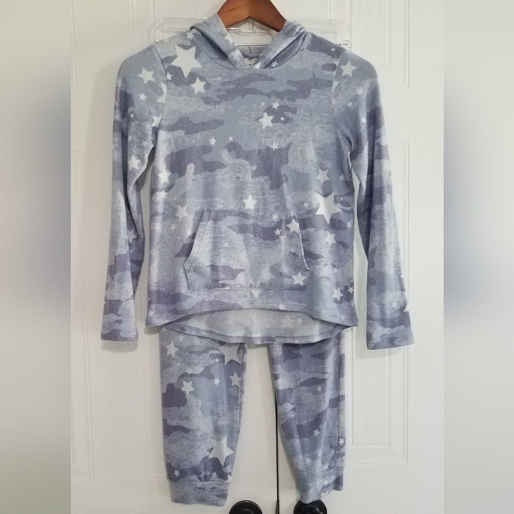 Belle Du Jour Floral Print Pajama Set